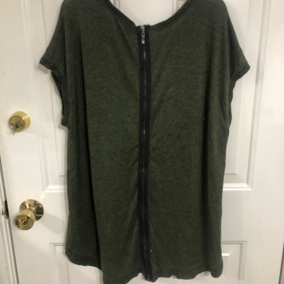 Matty M top - Picture 4 of 8